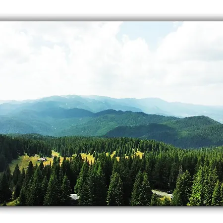 Grand B27 * Παμπόροβο